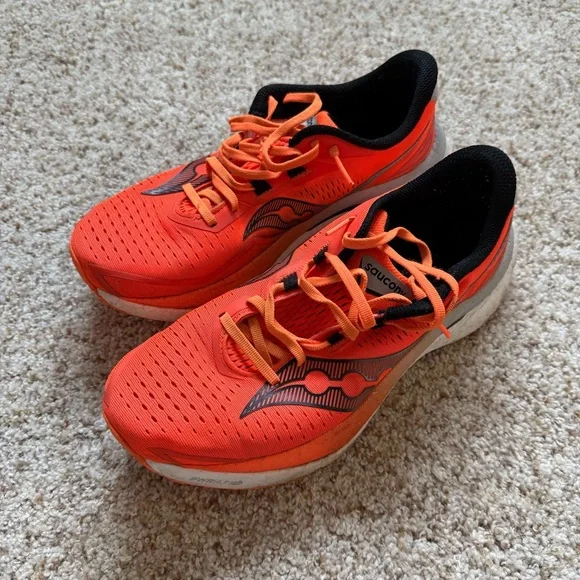 Men’s Saucony Hi Vis Orange Endorphin 4 Running Shoes - Picture 1 of 7